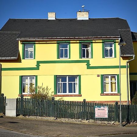 Dvůr Králové nad Labem Penzion Slunecnice מראה חיצוני תמונה